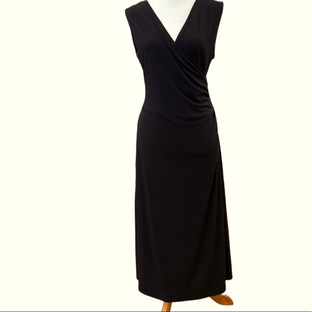 Black Ruched waist V Neck Kasper 
MIDI dress Sz XL